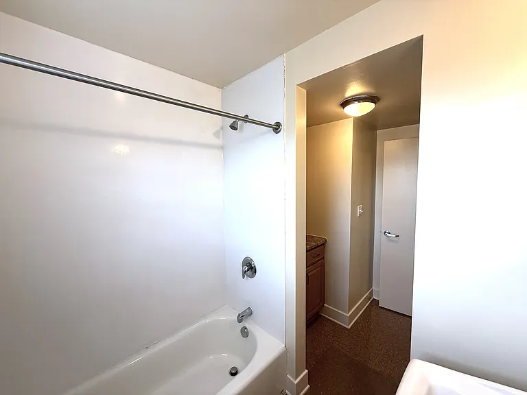 1404 Maiden Ln SW #81 — Photo 15