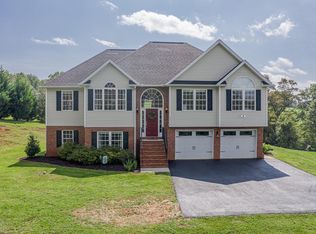 4510 Bethlehem Rd, Boones Mill, VA 24065