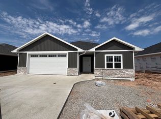 1273 Autumn Field Ln, De Pere, WI 54115