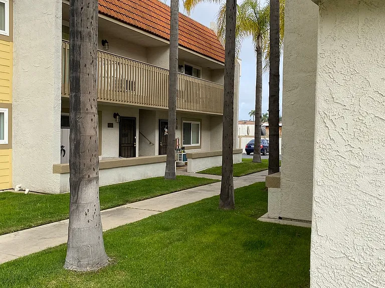 Spacious 2 bedroom, 1 bath Apartments Your New Home in the Heart of El Cajon — Photo 7