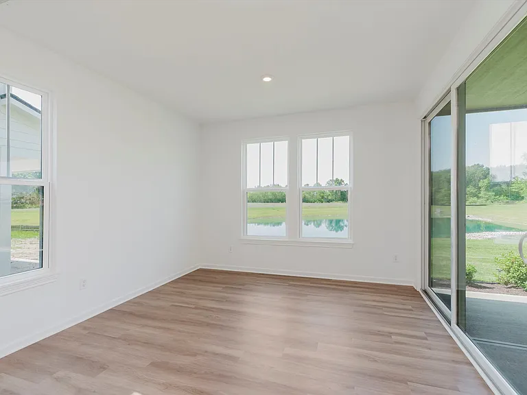16043 Meadow Frost Ct — Photo 14