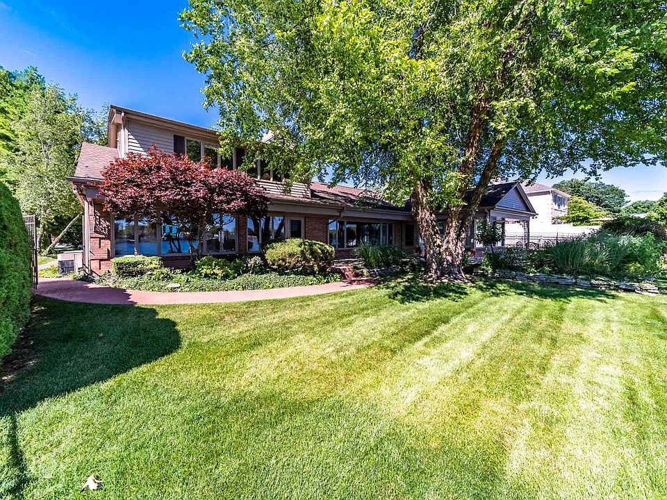 1st image of 2819 Greenleaf Blvd