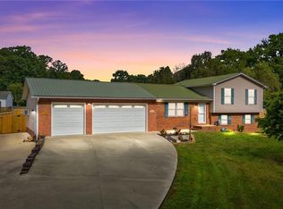 175 Clearfield Dr, Lexington, NC 27295