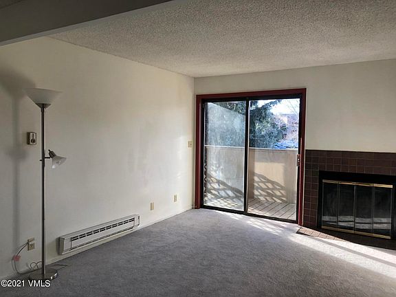 4th image of 1061 W Beaver Creek Blvd Suite Q203