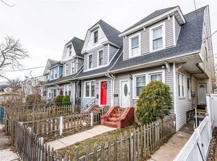 8782 112th St, Richmond Hill, NY 11418