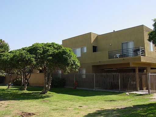 1st image of 4626 W 173rd St APT L