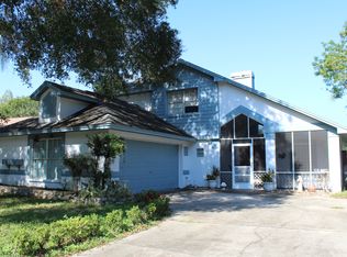 1711 Spinningwheel Dr, Lutz, FL 33559