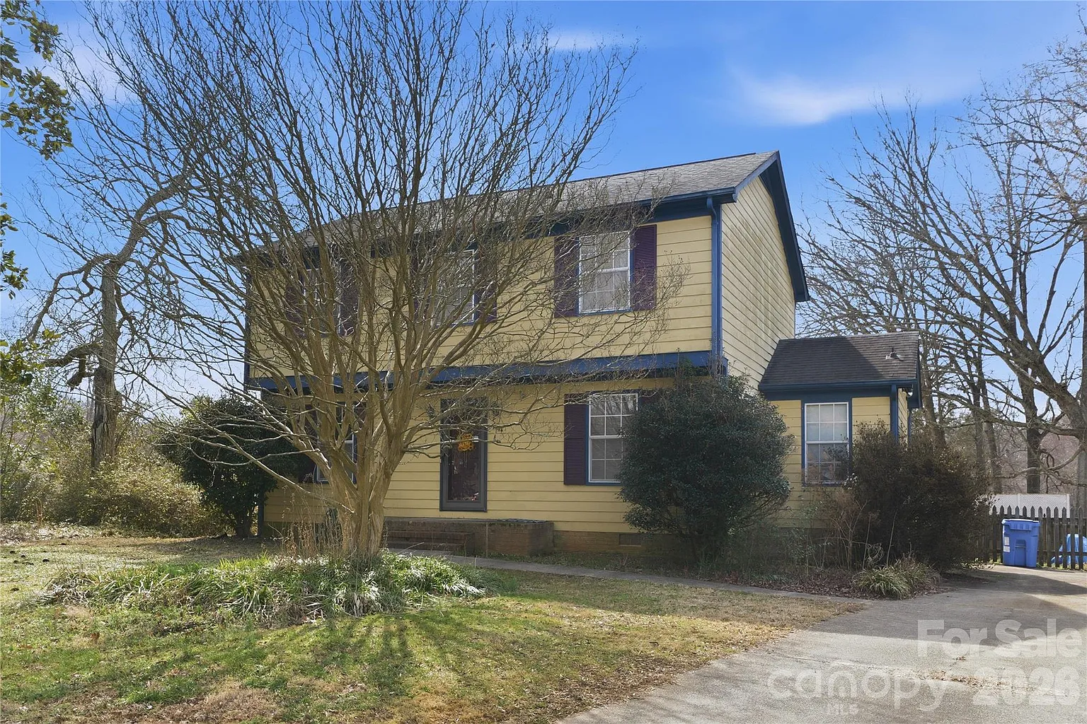 9444 Stately Oak Ln photo 1