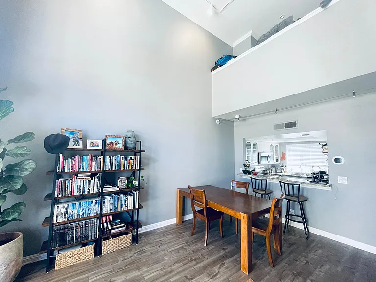 1270 Cleveland Ave #320 — Photo 12