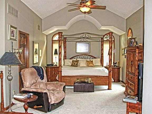 5th image of 1103 Park Drive