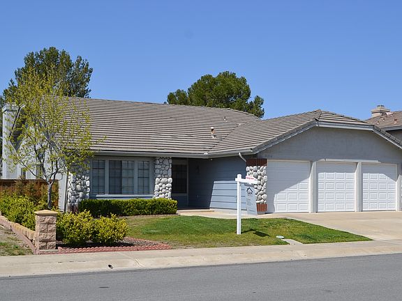 2nd image of 11852 Helmer Ln
