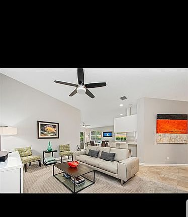 3rd image of 11780 Astilbe Dr