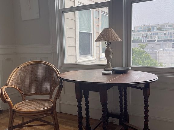 5th image of 2357 Jackson St #6