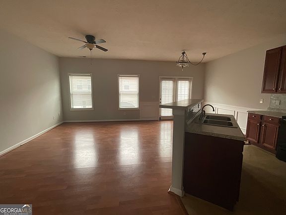 3rd image of 2555 Flat Shoals Rd APT 1703