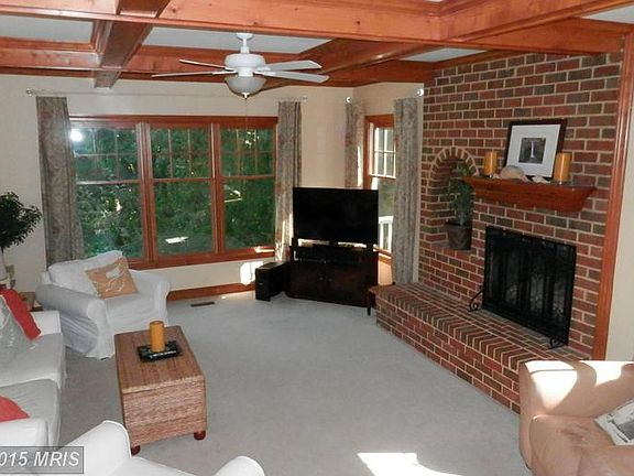 5th image of 10112 Palmer Ct