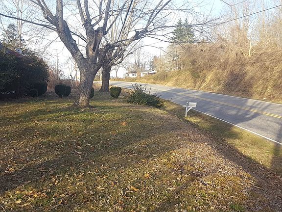 2nd image of 618 Old Hwy #18