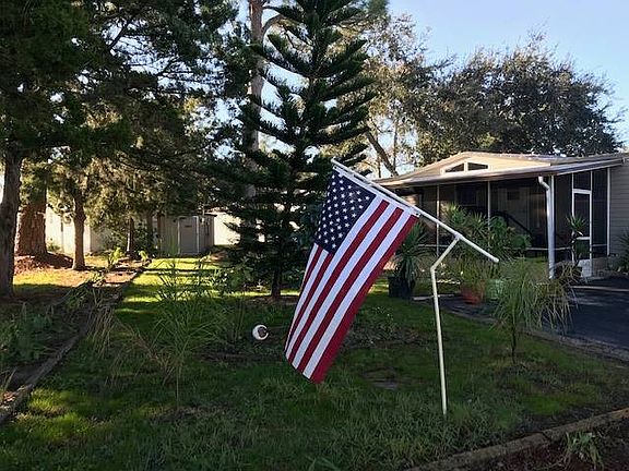 2nd image of 577 S Greenway Dr