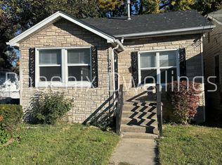 3245 Larkwood Ave, Louisville, KY 40212