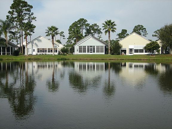 4th image of 510 Twin Lakes Dr