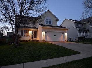 400 E 14th Pl, Indianola, IA 50125