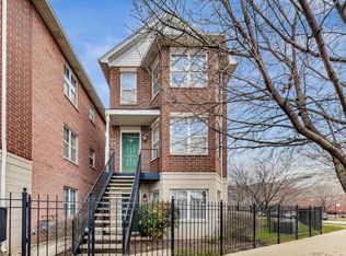 1101 N Crosby St #A, Chicago, IL 60610