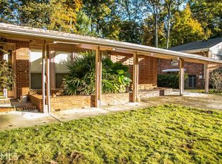 2390 Tanglewood Rd, Decatur, GA 30033