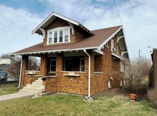 310 E Dunlap St, Kentland, IN