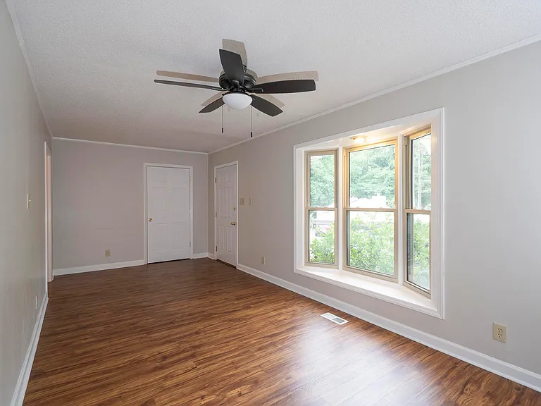 4 Baytree Ct #A — Photo 3