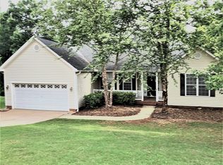 145 Faulkner Cir, Greer, SC 29651