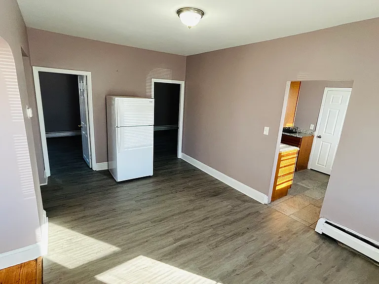 25 Fallon Ave #1 — Photo 4