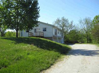 1725 E Grove Rd, Decatur, IL 62521