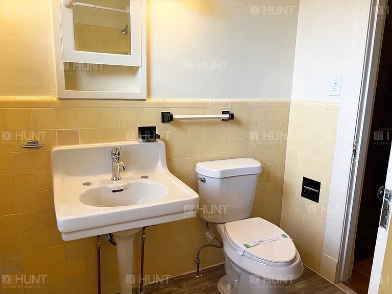 1 E Park Ln #321 — Photo 24