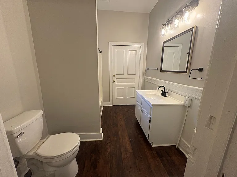 384 Spring St #1 — Photo 8