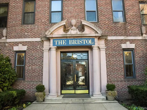 78-14 Austin Street #5-E, Forest Hills, NY 11375