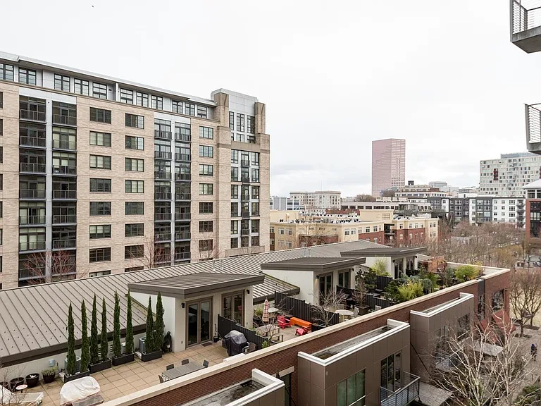 922 NW 11th Ave #501 — Photo 34