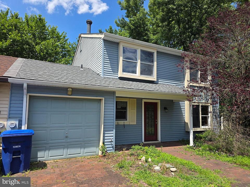 1st image of 301 Westerly Dr
