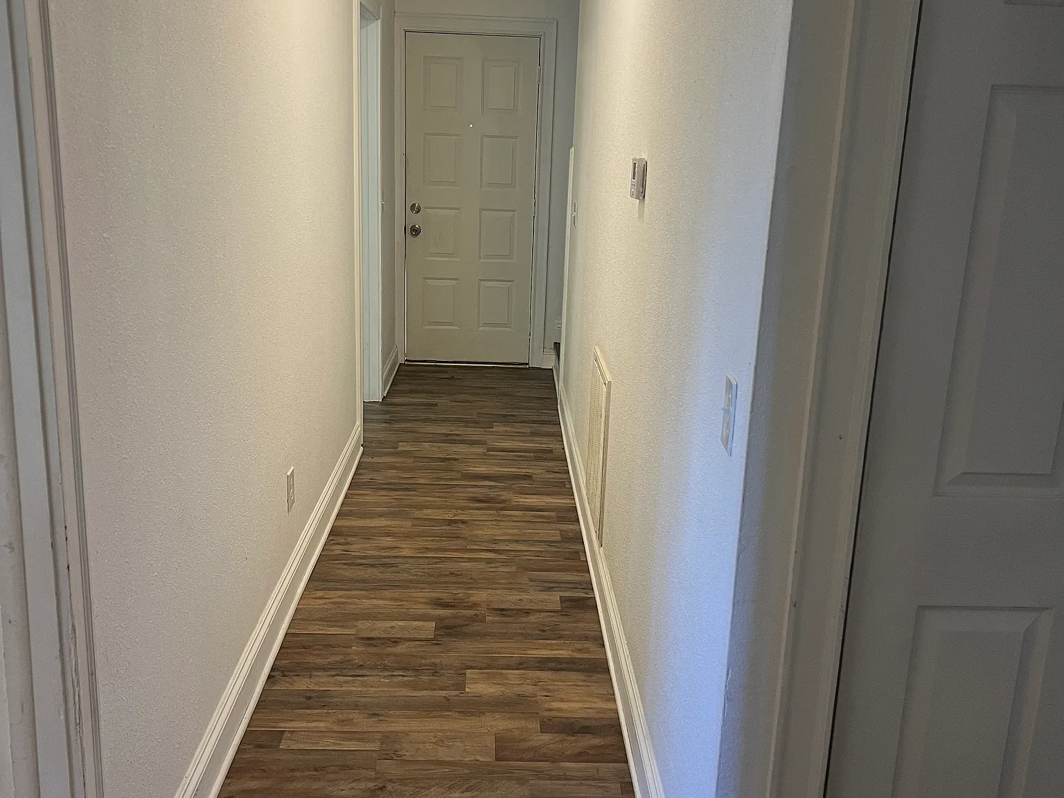 3 bed, 1265 sqft, $1,350 — Photo 3