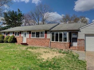 619 9th Ave, Lindenwold, NJ 08021