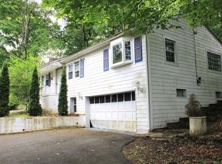 73 Devils Garden Rd, Norwalk, CT 06854