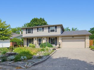 8 Meridene Cres E, London, ON N5X1G5
