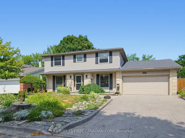 8 Meridene Cres E, London, ON N5X 1G5