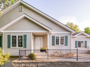 6202 Upland Ln N, Maple Grove, MN 55311