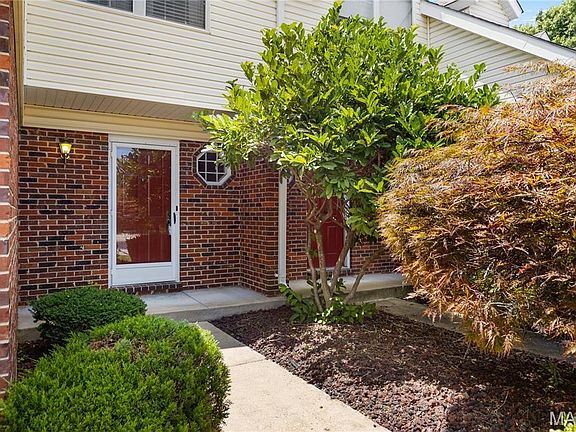 3rd image of 310 Crown Colony Ct #E