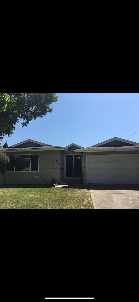 39133 Presidio Way photo 1