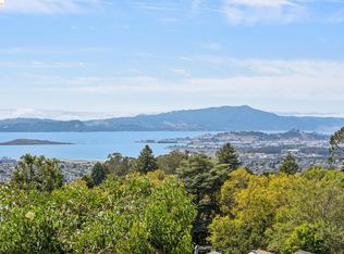 218 Cambridge Ave, Kensington, CA 94708