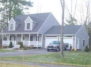 20 Provost Dr, Windham, ME 04062