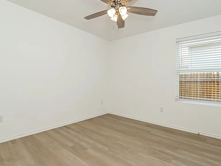 8027 Nube Medina — Photo 12