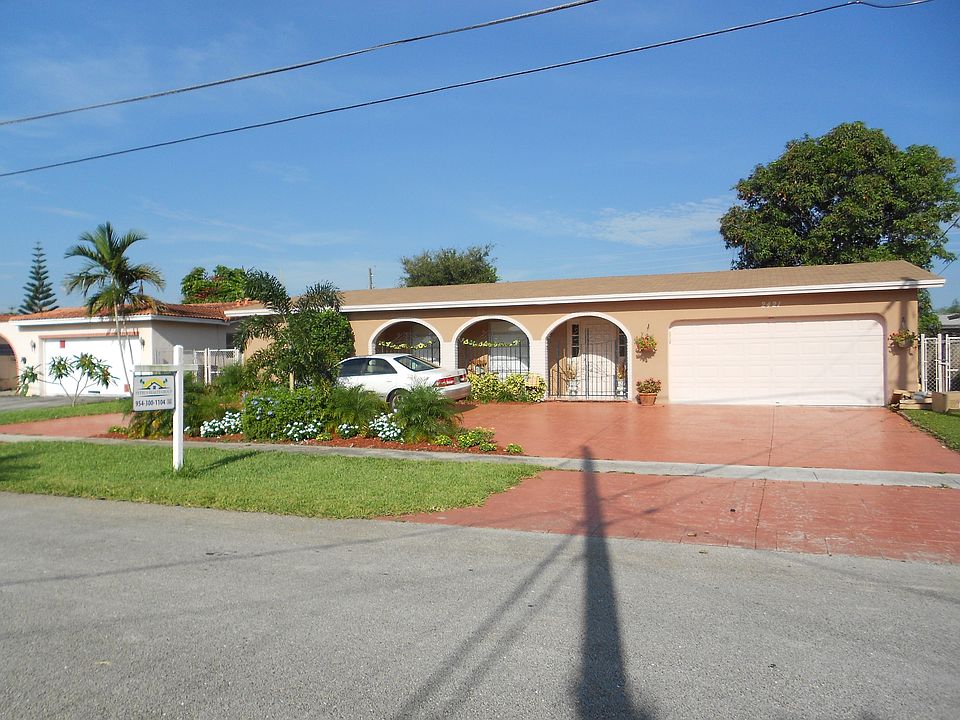 1st image of 2421 NW 84th Way