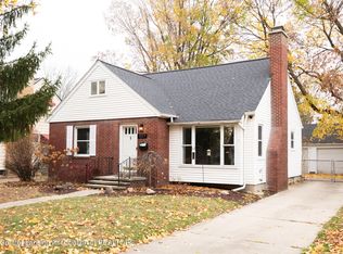 1517 Shubel Ave, Lansing, MI 48910