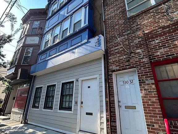 3rd image of 530 Bainbridge St #532-3F